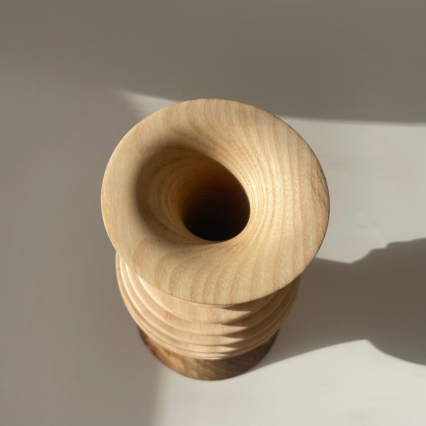 Ash 'Burr' Vase 2