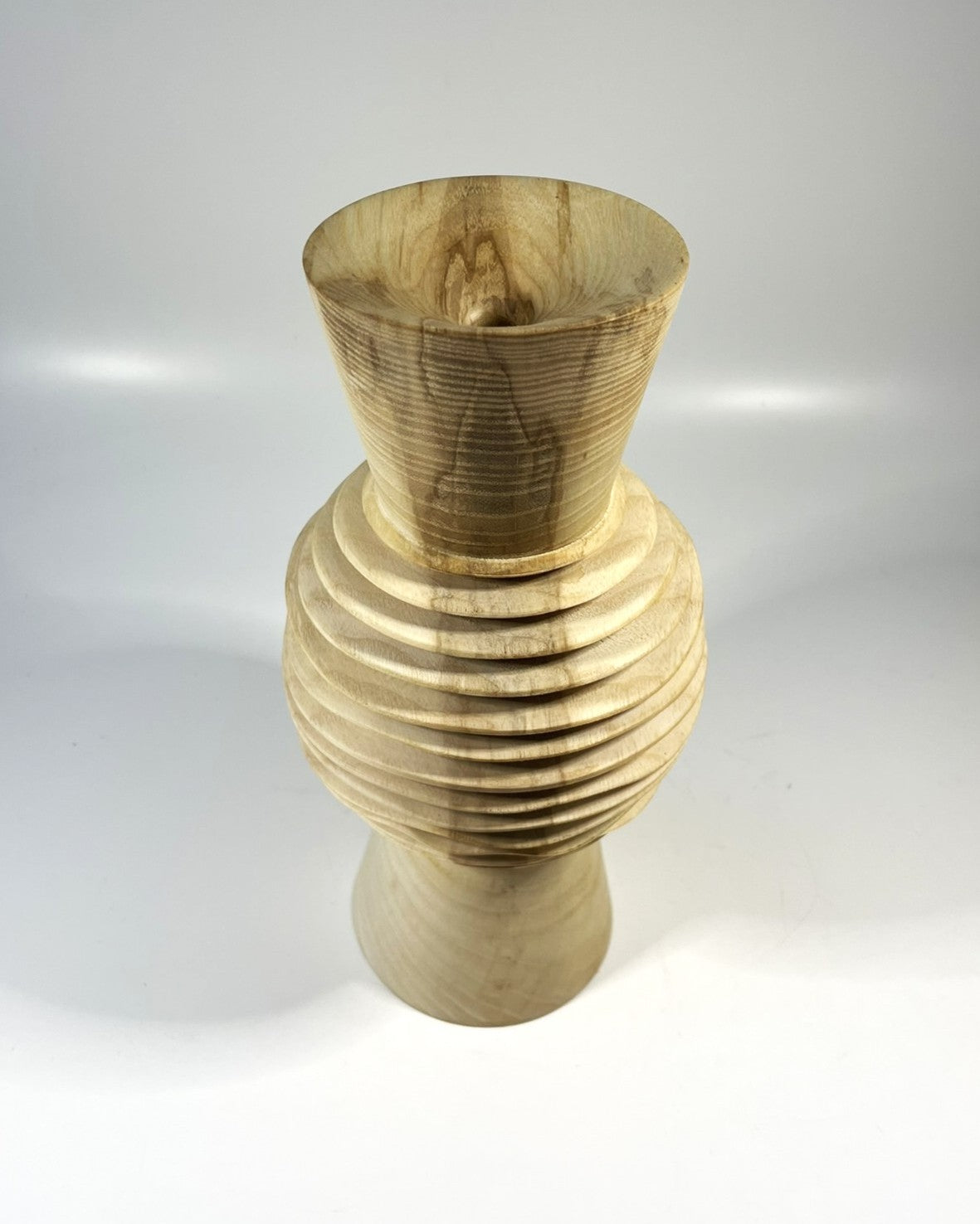 Ash 'Burr' Vase 3