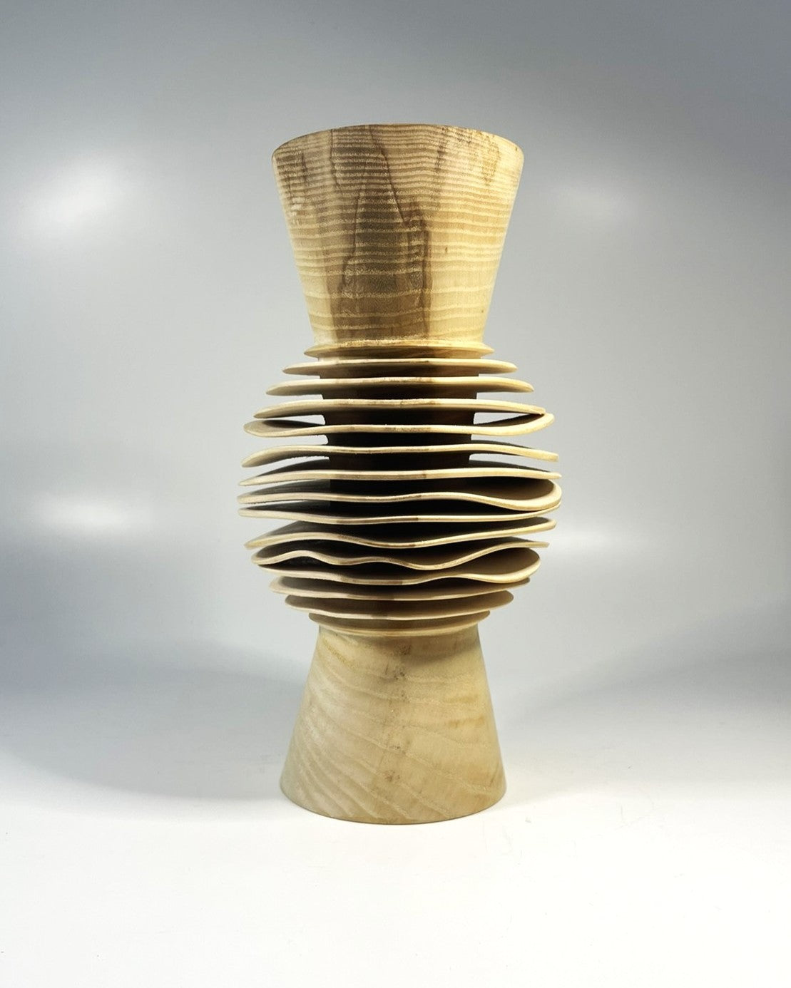 Ash 'Burr' Vase 3